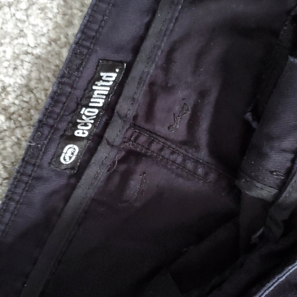 2 pairs of  mens shorts. Size 34 - Picture 6 of 8